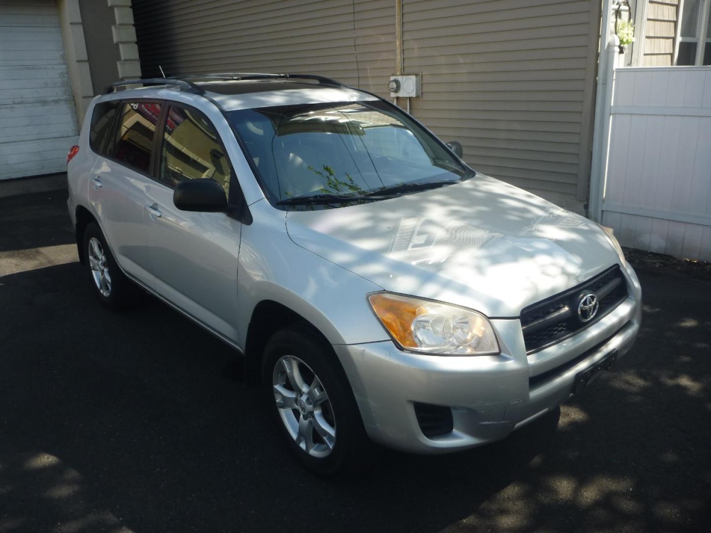 2011 SILVER /GREY CLOTH Toyota RAV4 Base I4 4WD (2T3BF4DV4BW) with an 2.4L L4 DOHC 16V engine, 4-Speed Automatic transmission, located at 1018 Brunswick Ave, Trenton, NJ, 08638, (609) 989-0900, 40.240086, -74.748085 - 2011 TOYOTA RAV 4 4WD WITH 134824 MILES IN GREAT CONDITION INSIDE AND OUT SERVICED UP RUNS AND DRIVES GREAT FINANCING AND EXTENDED SERVICE CONTRACTS AVAILABLE CALL NOW TO COME SEE 609-989-0900 OR TEXT 609-273-5100 - Photo#1