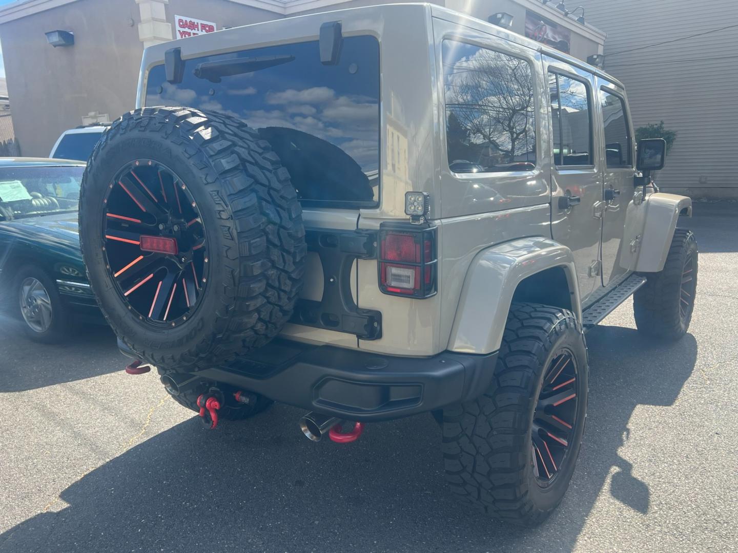 2017 Beige /Black Leather Jeep Wrangler Unlimited Rubicon (1C4HJWFG5HL) with an 3.6L V6 DOHC 24V FFV engine, located at 1018 Brunswick Ave, Trenton, NJ, 08638, (609) 989-0900, 40.240086, -74.748085 - Photo#4