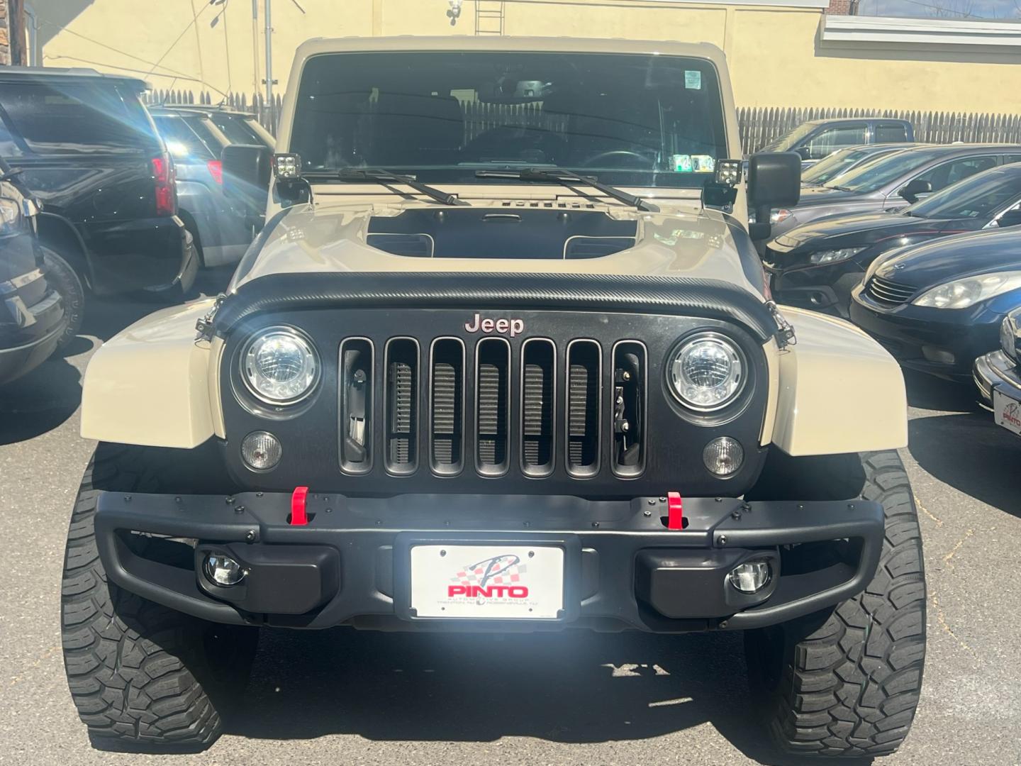 2017 Beige /Black Leather Jeep Wrangler Unlimited Rubicon (1C4HJWFG5HL) with an 3.6L V6 DOHC 24V FFV engine, located at 1018 Brunswick Ave, Trenton, NJ, 08638, (609) 989-0900, 40.240086, -74.748085 - Photo#7