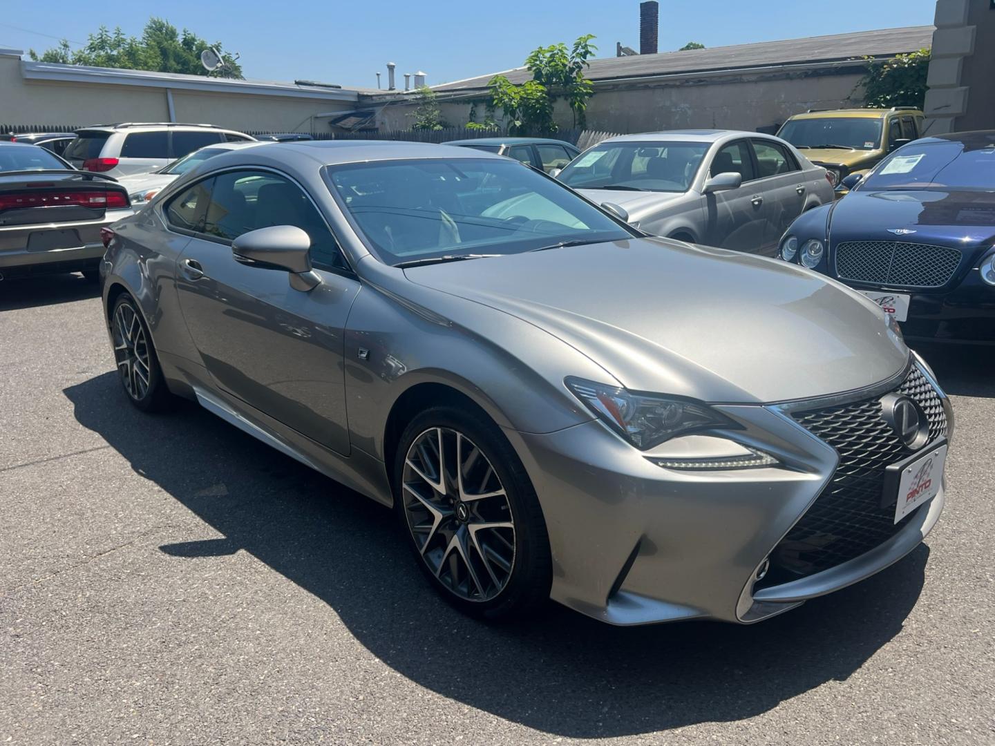 2015 GRAY /Gray Lexus RC 350 AWD (JTHSE5BC8F5) with an 3.5L V6 DOHC 24V engine, 6 SPEED AUTOMATIC transmission, located at 1018 Brunswick Ave, Trenton, NJ, 08638, (609) 989-0900, 40.240086, -74.748085 - Photo#5