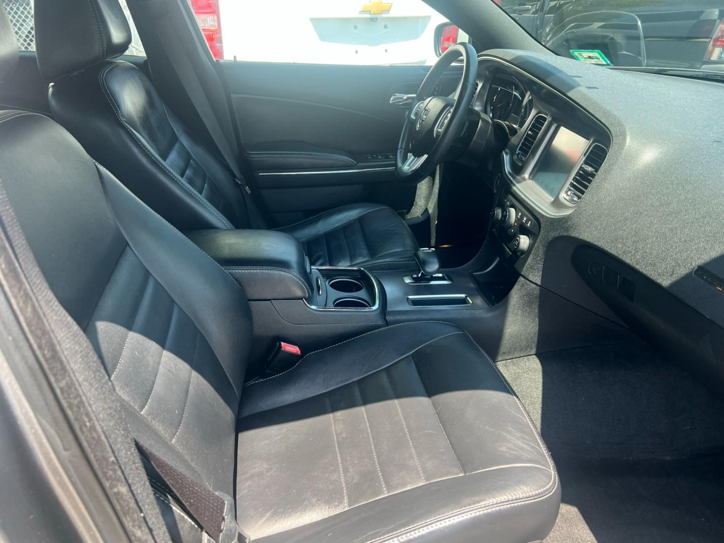 2012 GRAY /Black Leather Dodge Charger SXT (2C3CDXHG4CH) with an 3.6L V6 DOHC 24V engine, 5 Speed Automatic transmission, located at 1018 Brunswick Ave, Trenton, NJ, 08638, (609) 989-0900, 40.240086, -74.748085 - Photo#10