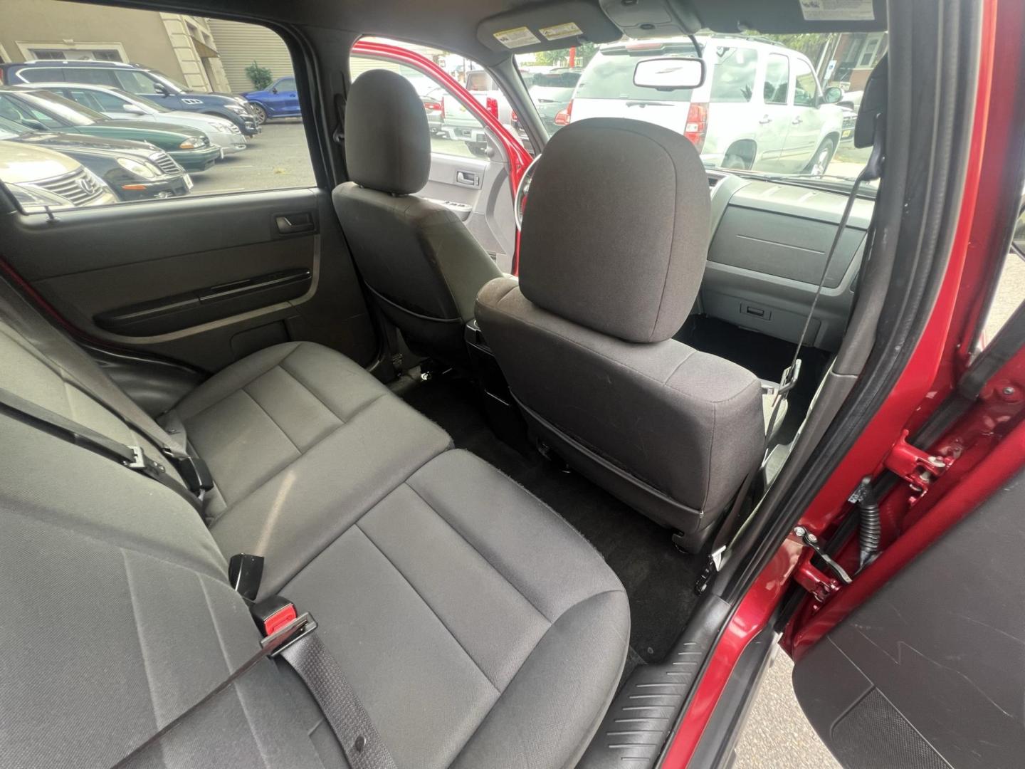 2012 Red /Gray Ford Escape XLT FWD (1FMCU0D73CK) with an 2.5L L4 DOHC 16V engine, 6-Speed Automatic transmission, located at 1018 Brunswick Ave, Trenton, NJ, 08638, (609) 989-0900, 40.240086, -74.748085 - Photo#17