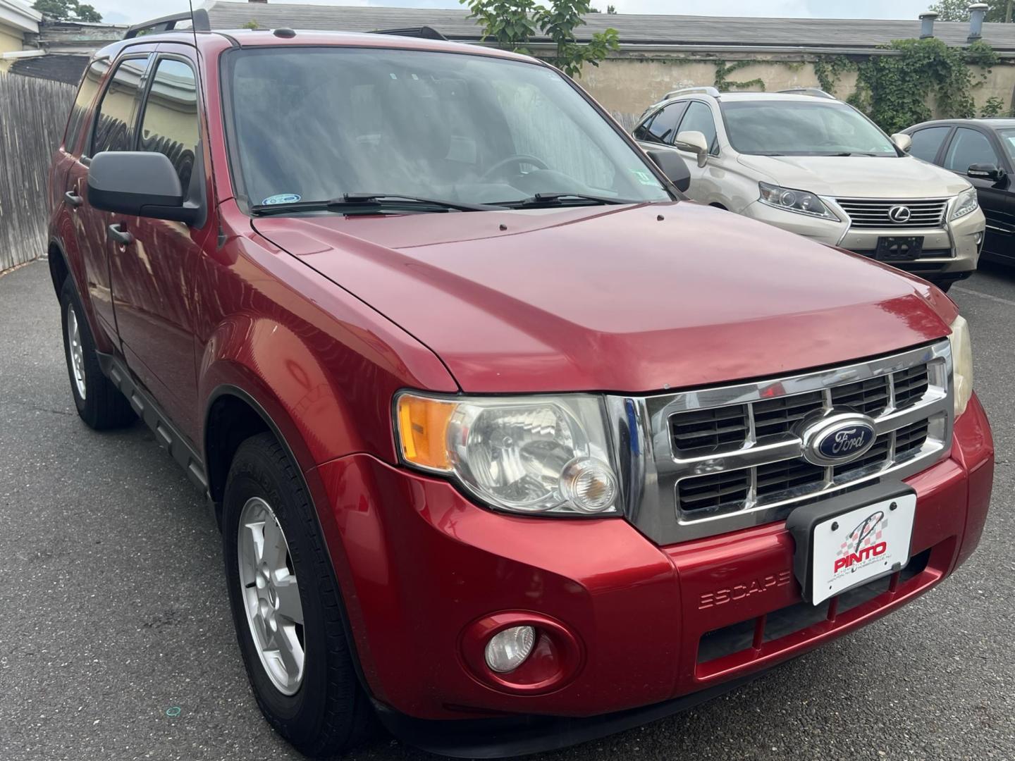 2012 Red /Gray Ford Escape XLT FWD (1FMCU0D73CK) with an 2.5L L4 DOHC 16V engine, 6-Speed Automatic transmission, located at 1018 Brunswick Ave, Trenton, NJ, 08638, (609) 989-0900, 40.240086, -74.748085 - Photo#3