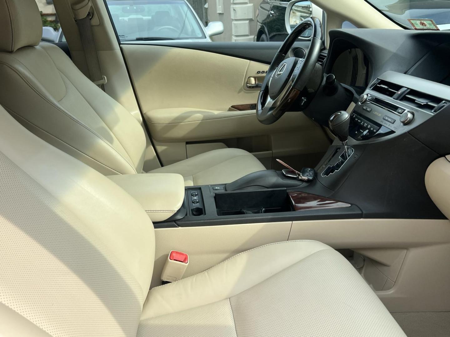 2014 Gold /Tan Leather Lexus RX 350 AWD (2T2BK1BA4EC) with an 3.5L V6 DOHC 24V engine, 5-Speed Automatic transmission, located at 1018 Brunswick Ave, Trenton, NJ, 08638, (609) 989-0900, 40.240086, -74.748085 - Photo#16