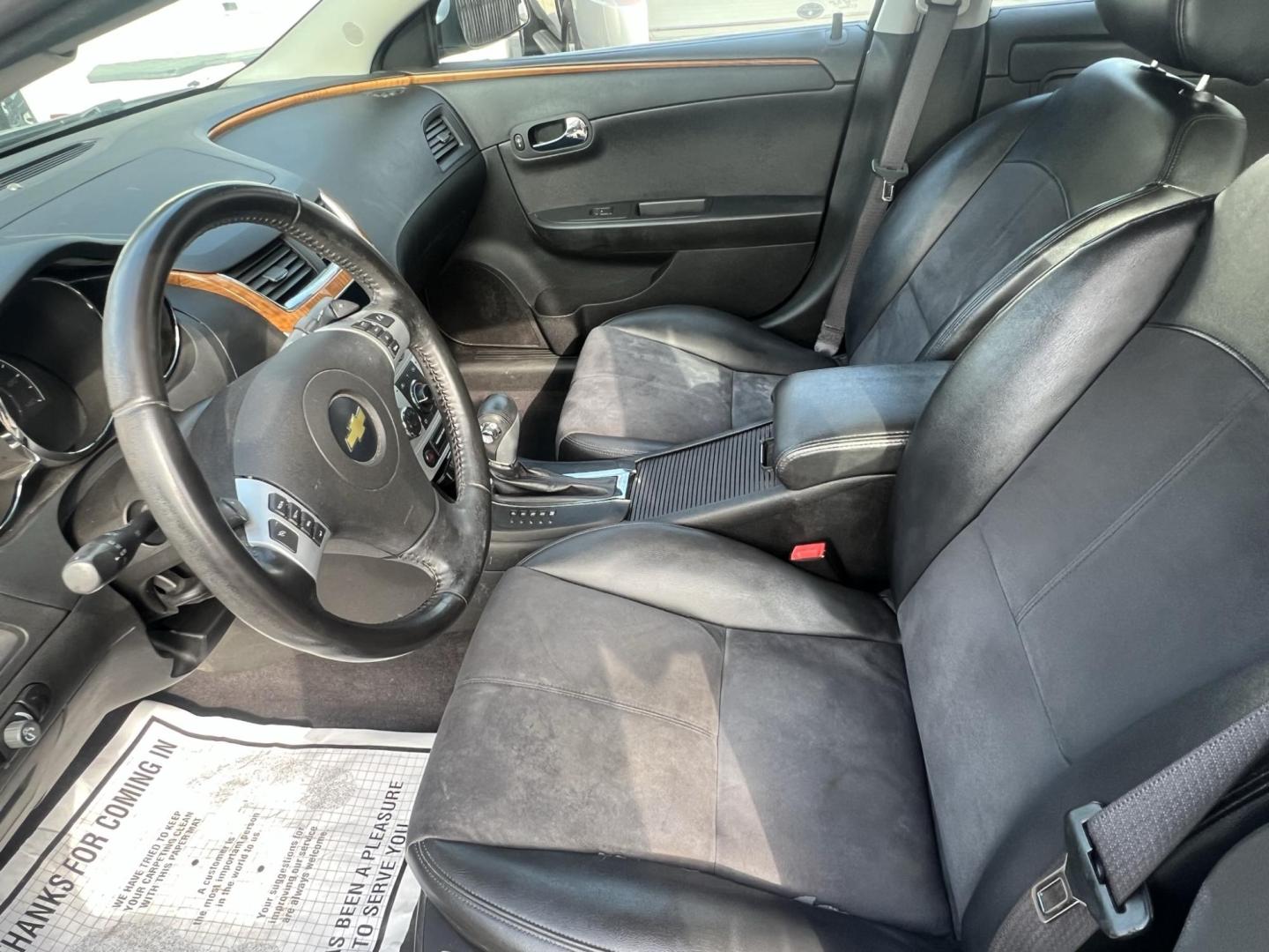 2010 SILVER /Gray Chevrolet Malibu 2LT (1G1ZD5E72AF) with an 3.6L V6 DOHC 24V engine, 6-Speed Automatic transmission, located at 1018 Brunswick Ave, Trenton, NJ, 08638, (609) 989-0900, 40.240086, -74.748085 - Photo#5