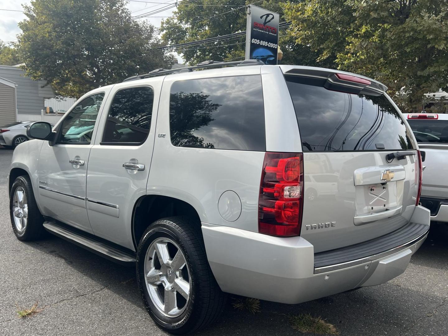 2011 SILVER /Black Leather Chevrolet Tahoe LTZ 4WD (1GNSKCE00BR) with an 5.3L V8 OHV 16V FFV engine, 6-Speed Automatic transmission, located at 1018 Brunswick Ave, Trenton, NJ, 08638, (609) 989-0900, 40.240086, -74.748085 - Photo#1