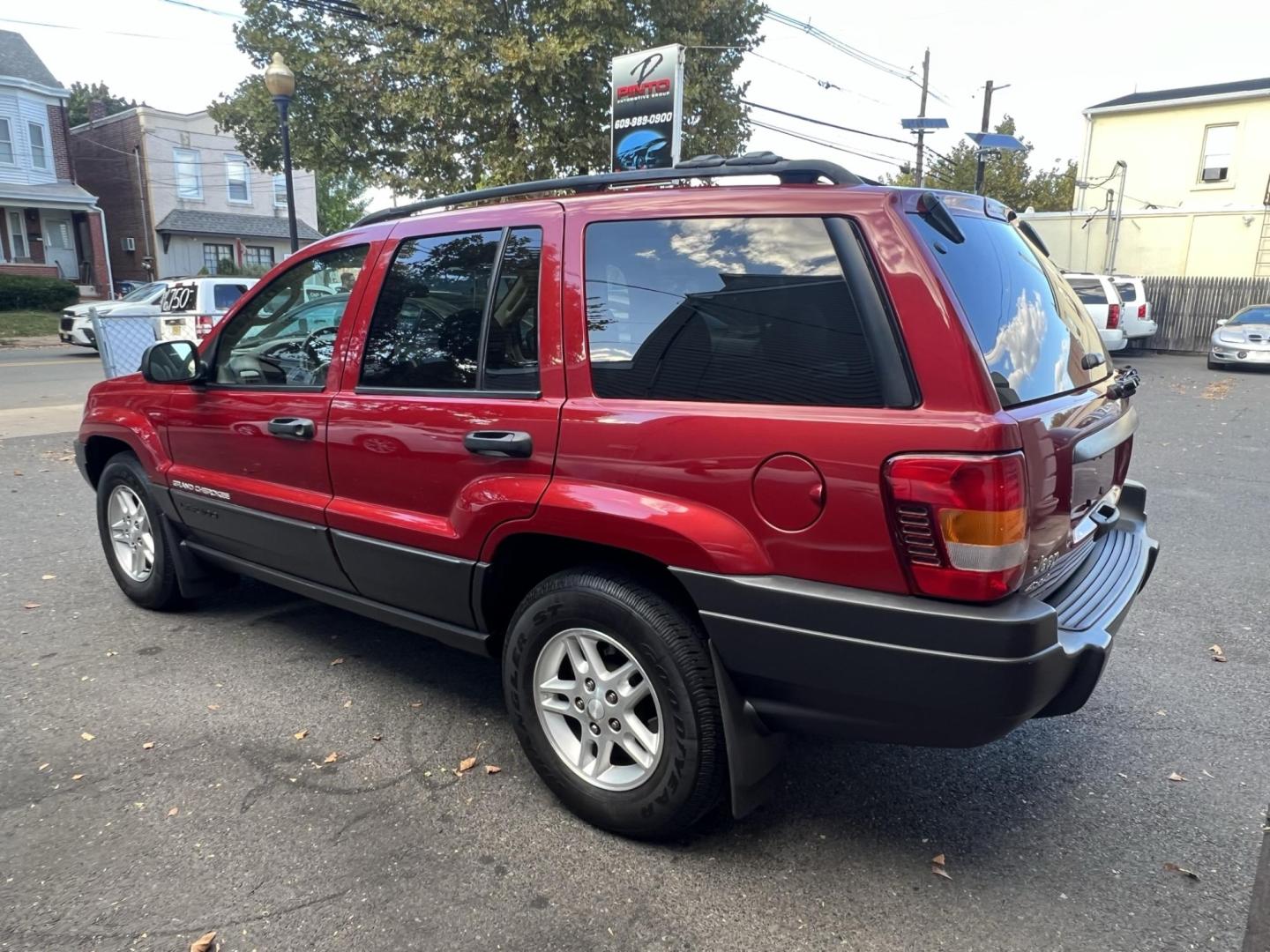 2003 Jeep Grand Cherokee Laredo 4WD (1J4GW48S93C) with an 4.0L L6 OHV 12V engine, located at 1018 Brunswick Ave, Trenton, NJ, 08638, (609) 989-0900, 40.240086, -74.748085 - Photo#5