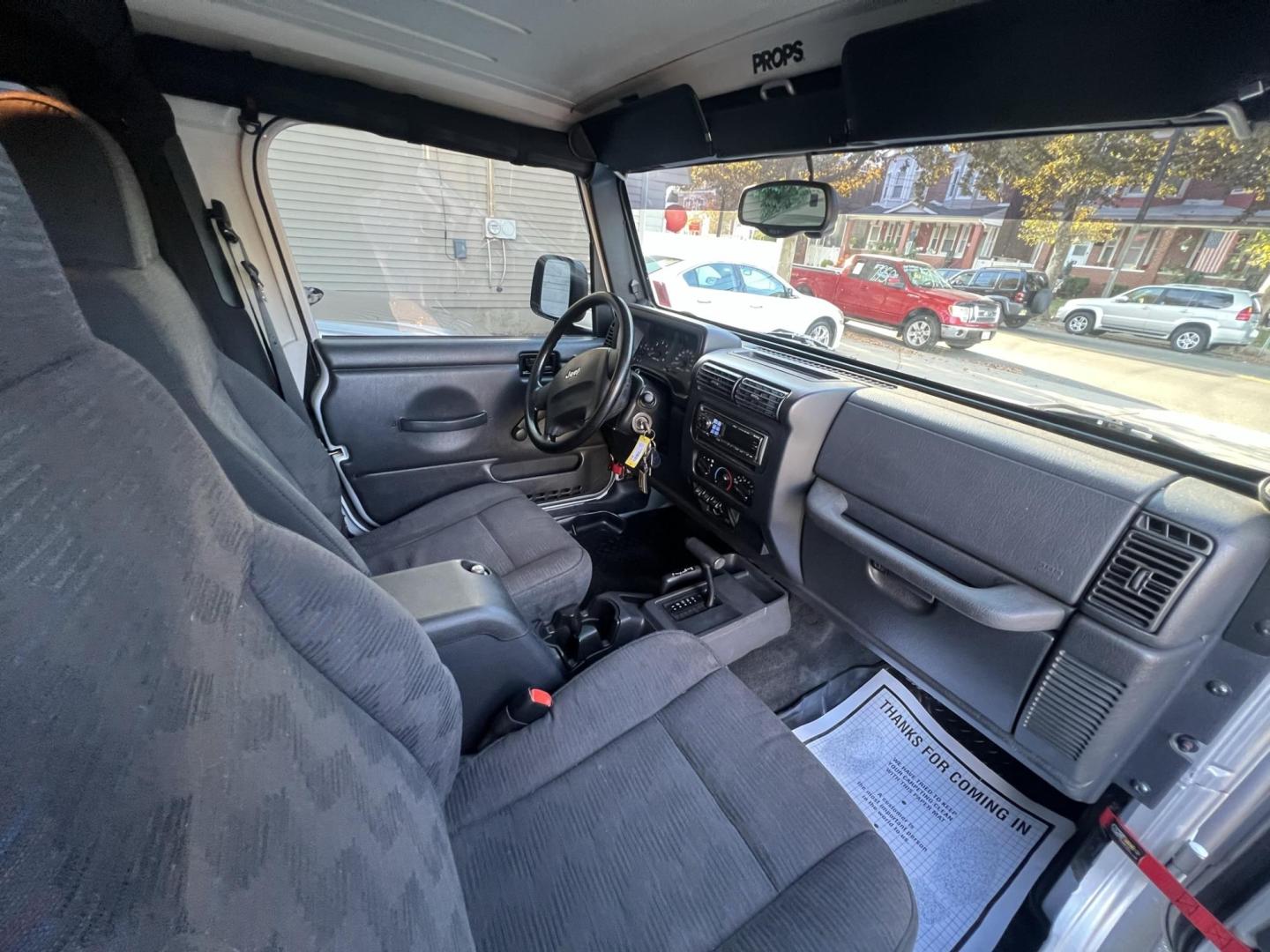 2005 SILVER /Gray Jeep Wrangler Unlimited (1J4FA44S25P) with an 4.0L L6 OHV 12V engine, located at 1018 Brunswick Ave, Trenton, NJ, 08638, (609) 989-0900, 40.240086, -74.748085 - Photo#6