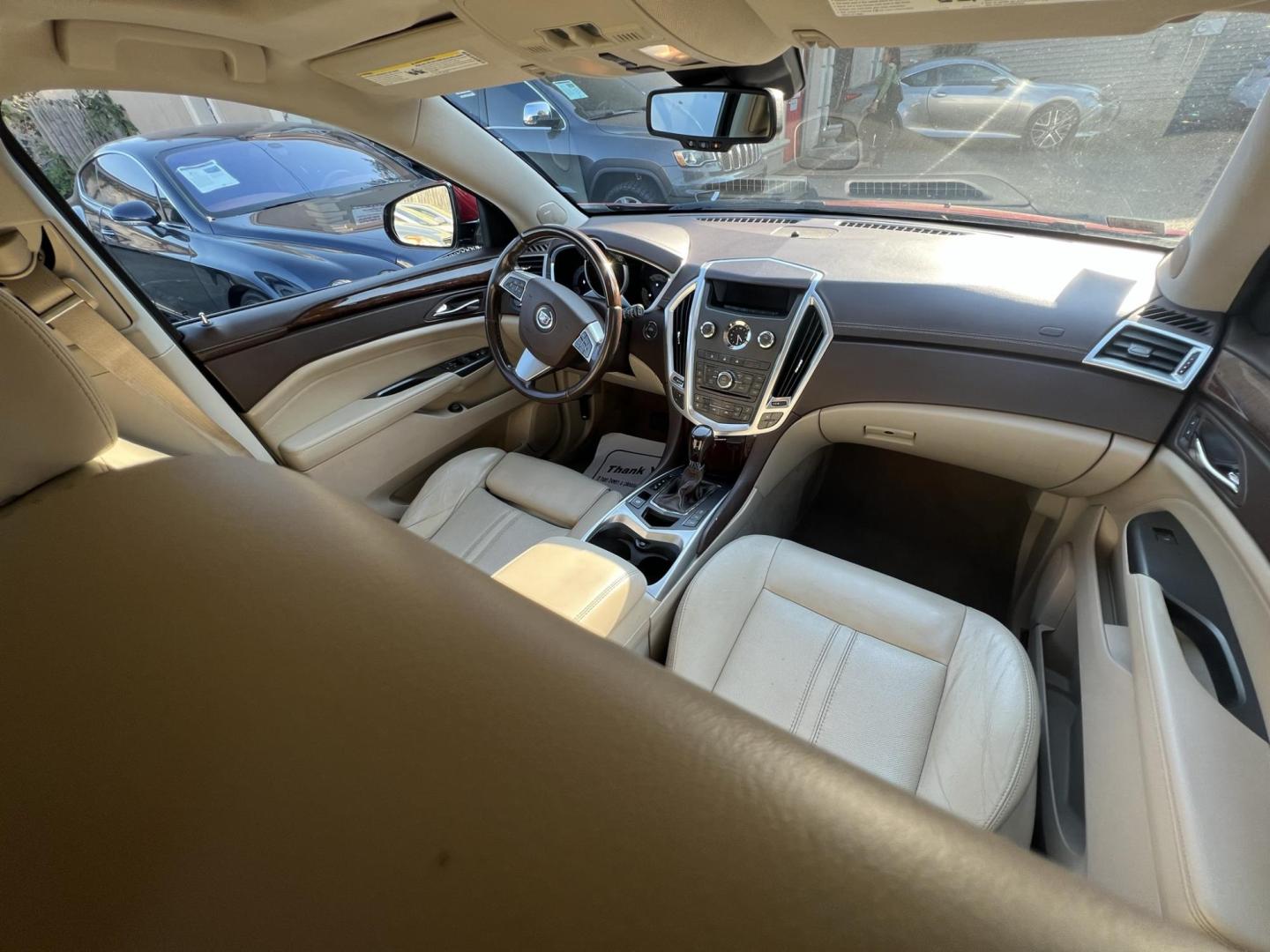 2012 Cadillac SRX Luxury (3GYFNAE37CS) with an 3.6L V6 DOHC 24V FFV engine, 6-Speed Automatic transmission, located at 1018 Brunswick Ave, Trenton, NJ, 08638, (609) 989-0900, 40.240086, -74.748085 - Photo#24