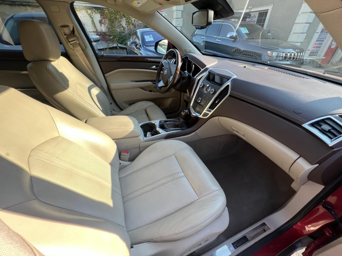 2012 Cadillac SRX Luxury (3GYFNAE37CS) with an 3.6L V6 DOHC 24V FFV engine, 6-Speed Automatic transmission, located at 1018 Brunswick Ave, Trenton, NJ, 08638, (609) 989-0900, 40.240086, -74.748085 - Photo#25