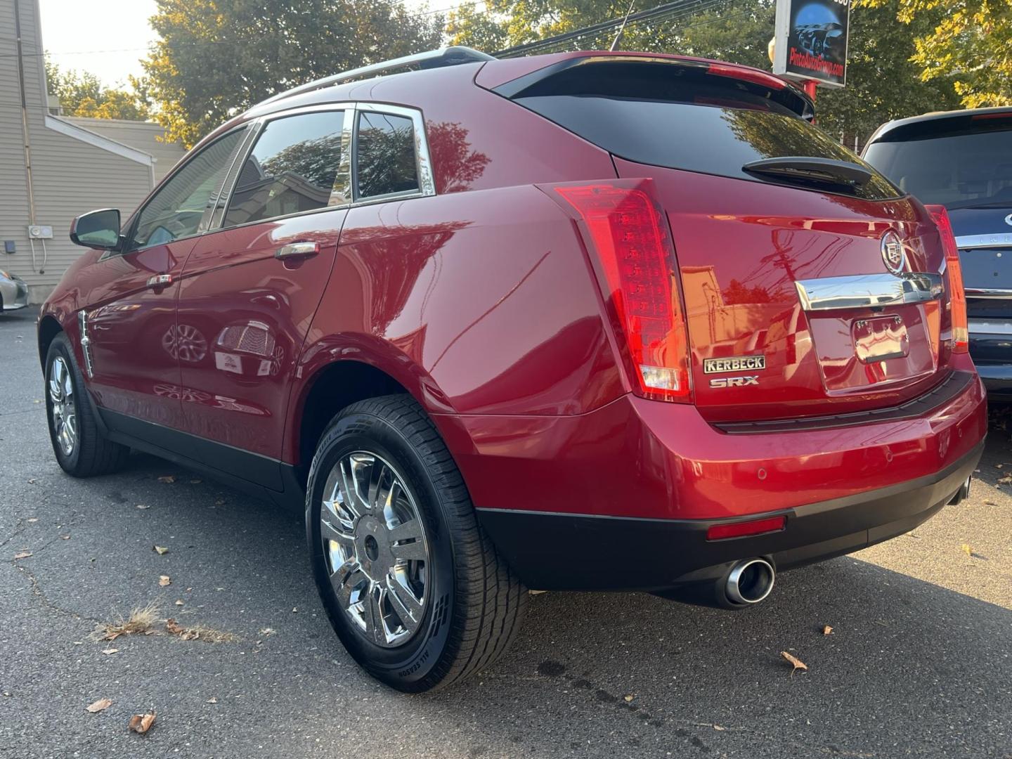 2012 Cadillac SRX Luxury (3GYFNAE37CS) with an 3.6L V6 DOHC 24V FFV engine, 6-Speed Automatic transmission, located at 1018 Brunswick Ave, Trenton, NJ, 08638, (609) 989-0900, 40.240086, -74.748085 - Photo#9