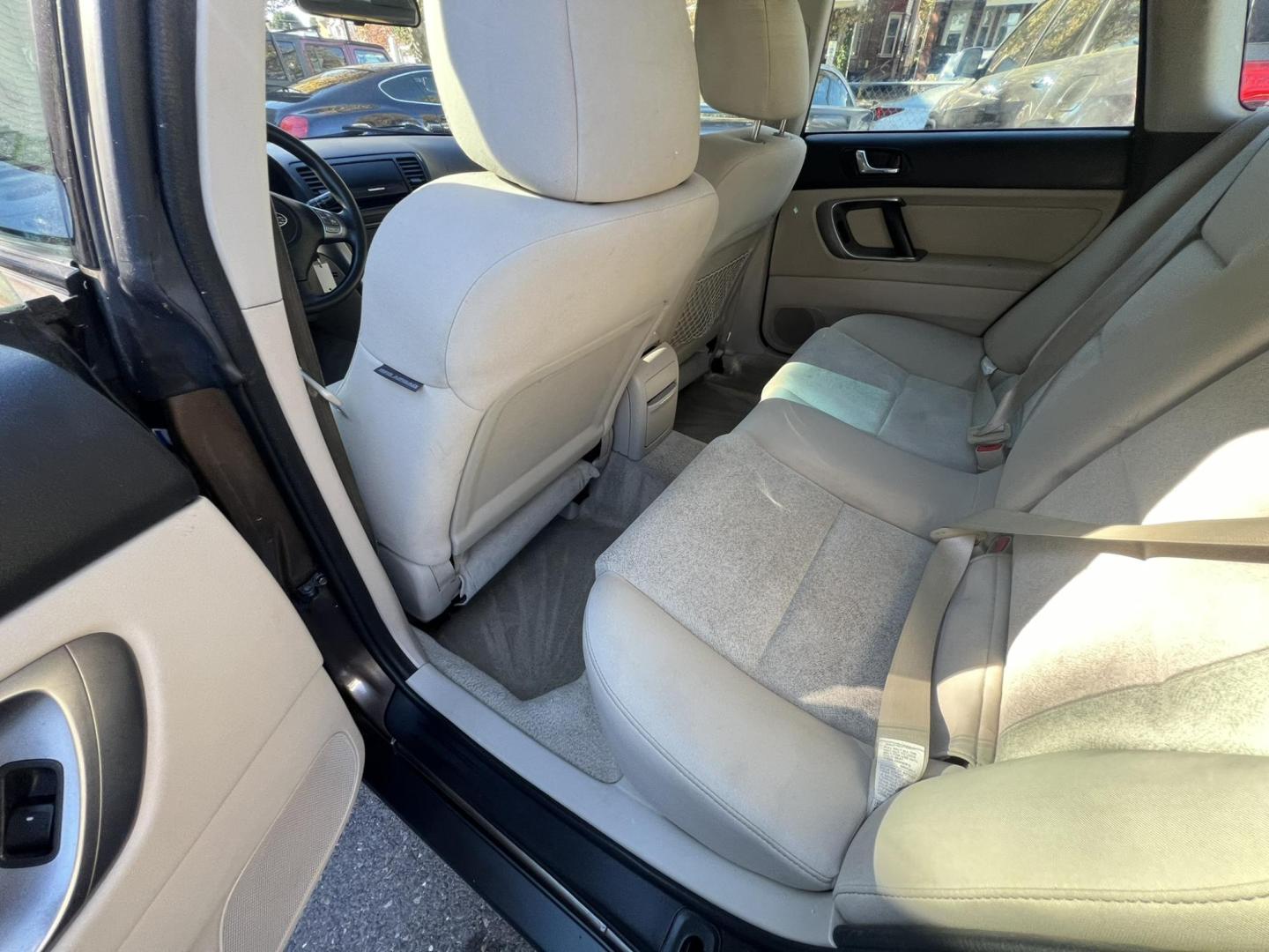 2008 GRAY /beige Subaru Outback 2.5i (4S4BP61C187) with an 2.5L H4 SOHC 16V engine, 5-Speed Manual Overdrive transmission, located at 1018 Brunswick Ave, Trenton, NJ, 08638, (609) 989-0900, 40.240086, -74.748085 - Photo#24