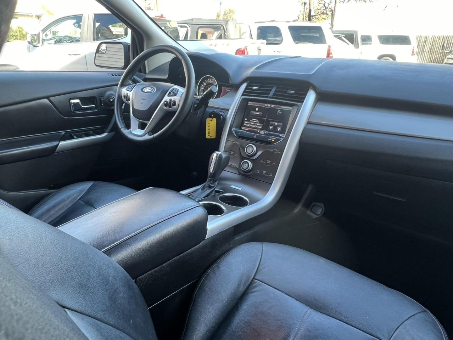 2014 BLACK /Black Leather Ford Edge SEL FWD (2FMDK3JC7EB) with an 3.5L V6 DOHC 24V engine, 6-Speed Automatic transmission, located at 1018 Brunswick Ave, Trenton, NJ, 08638, (609) 989-0900, 40.240086, -74.748085 - This Ford Edge is like new in every way! Fully serviced and ready for the road. Loaded up with Panoramic Roof,Rearview camera. Leather comfort package and Voice activated Navigation!! A must see and drive ASAP! Call Anthony to schedule a test drive, 609-273-5100 - Photo#11