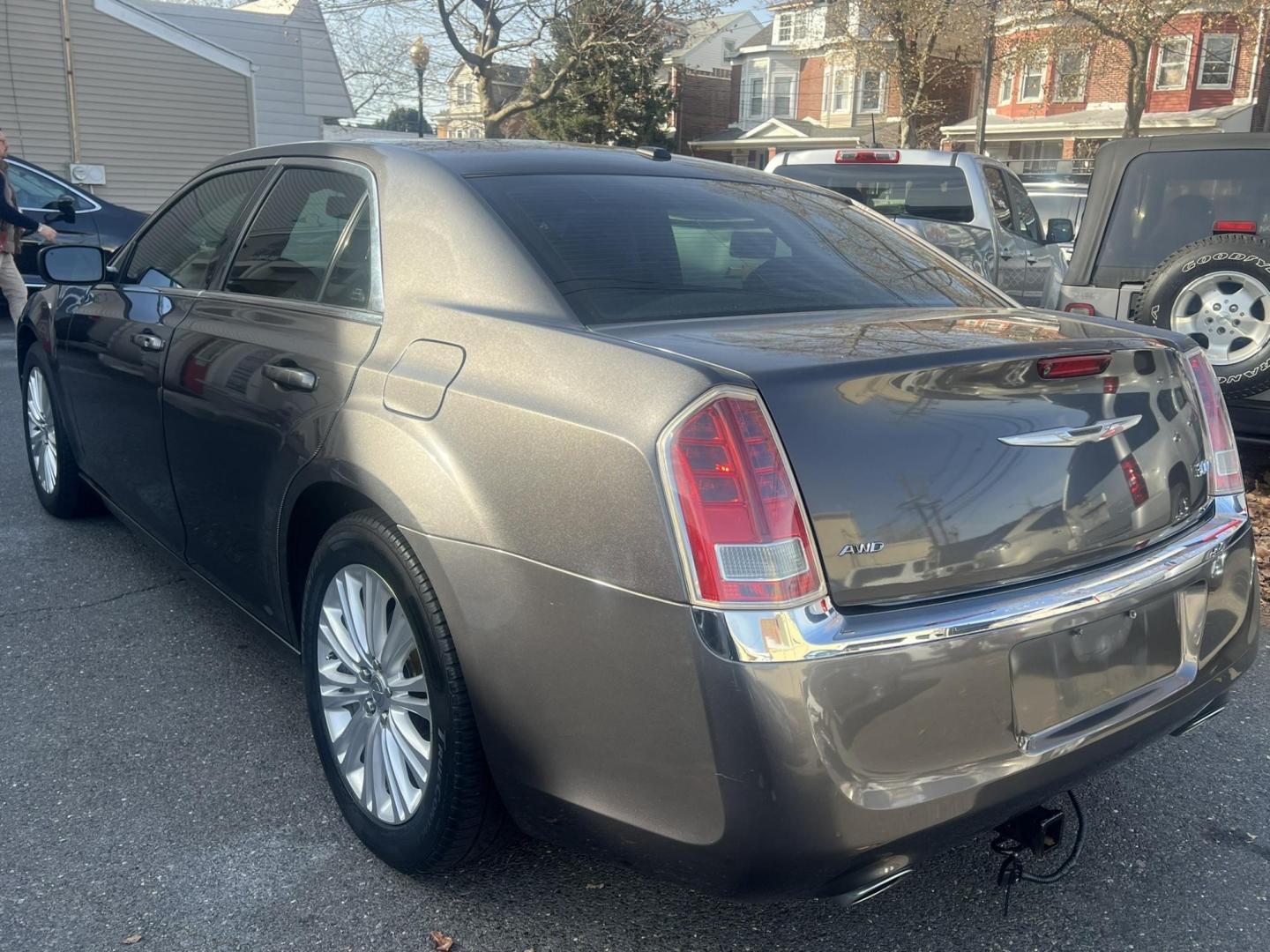 2013 BLACK /Black Leather Chrysler 300 AWD (2C3CCARGXDH) with an 3.6L V6 SOHC 24V engine, 8-Speed Automatic transmission, located at 1018 Brunswick Ave, Trenton, NJ, 08638, (609) 989-0900, 40.240086, -74.748085 - Photo#6